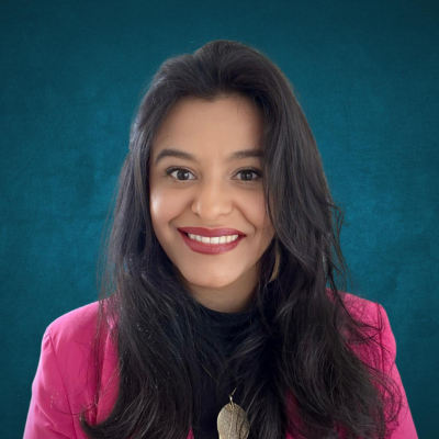 Karen Lorena Brugés Solórzano